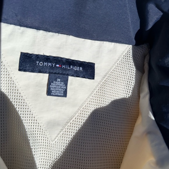 VINTAGE Tommy Hilfiger Jacket Mens Medium Windbreaker Beige/ Cream Full zip - Picture 10 of 11